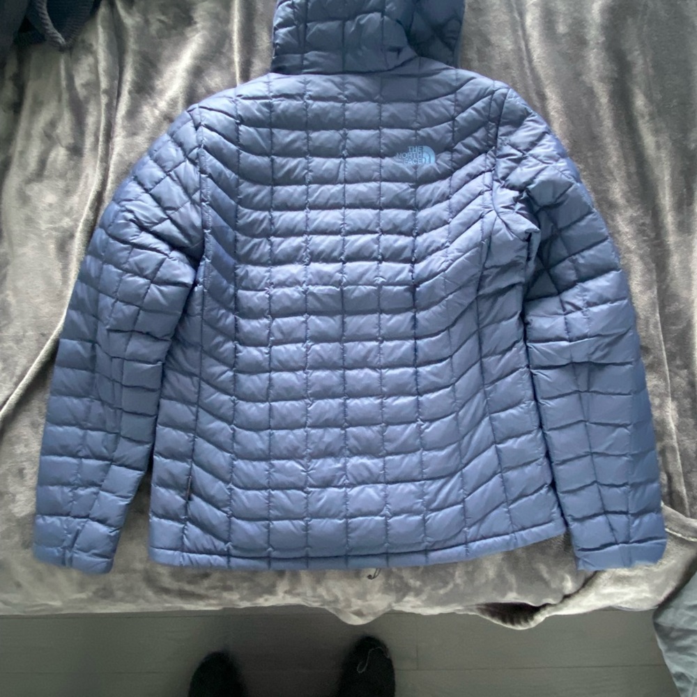 North Face Men’s Thermo Ball Eco Hoodie - Picture 4 of 4